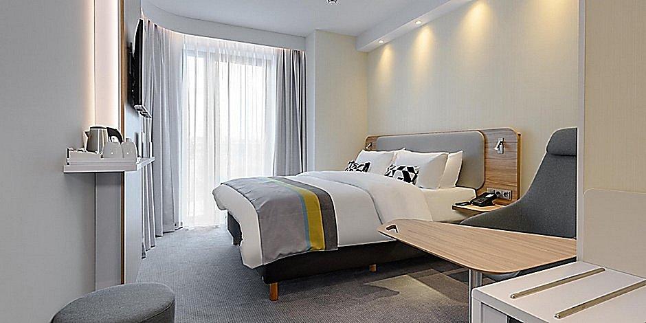 Holiday Inn Express Cambridge West - Cambourne By Ihg Zewnętrze zdjęcie